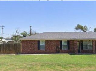 700 Avenue N, Ralls, TX 79357