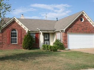 7564 Spring Morning Dr, Memphis, TN 38125