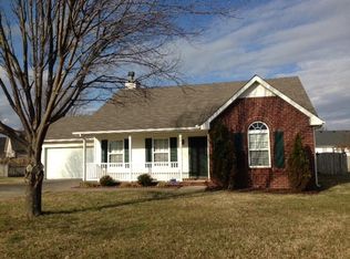 2822 Holsted Dr, Murfreesboro, TN 37128