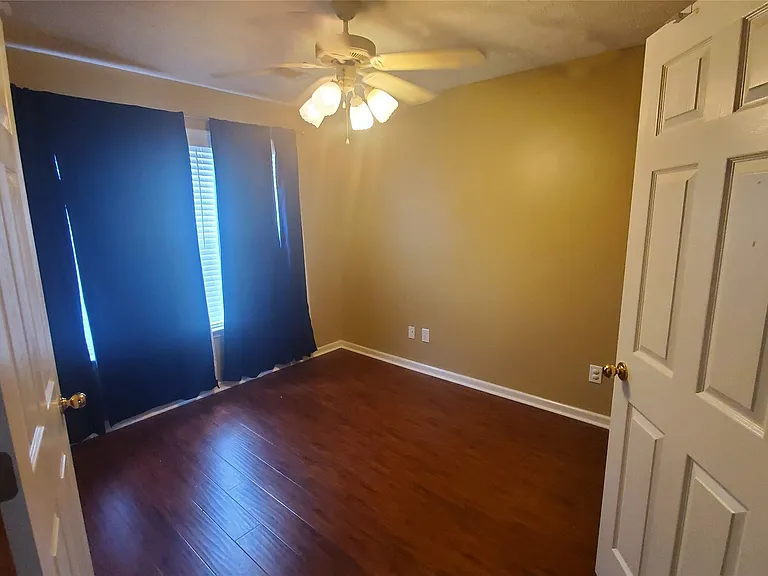 8755 Ridgestone Ct — Photo 11