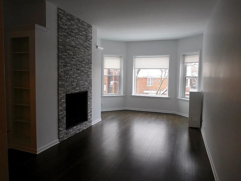 1st image of 3519 N Pine Grove Ave APT 2N