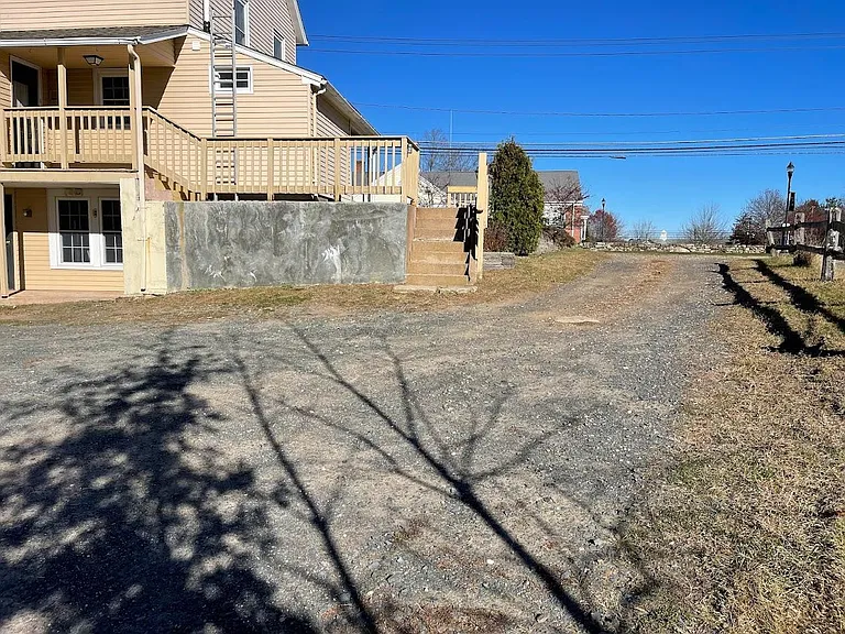 29 N Main St #A — Photo 14
