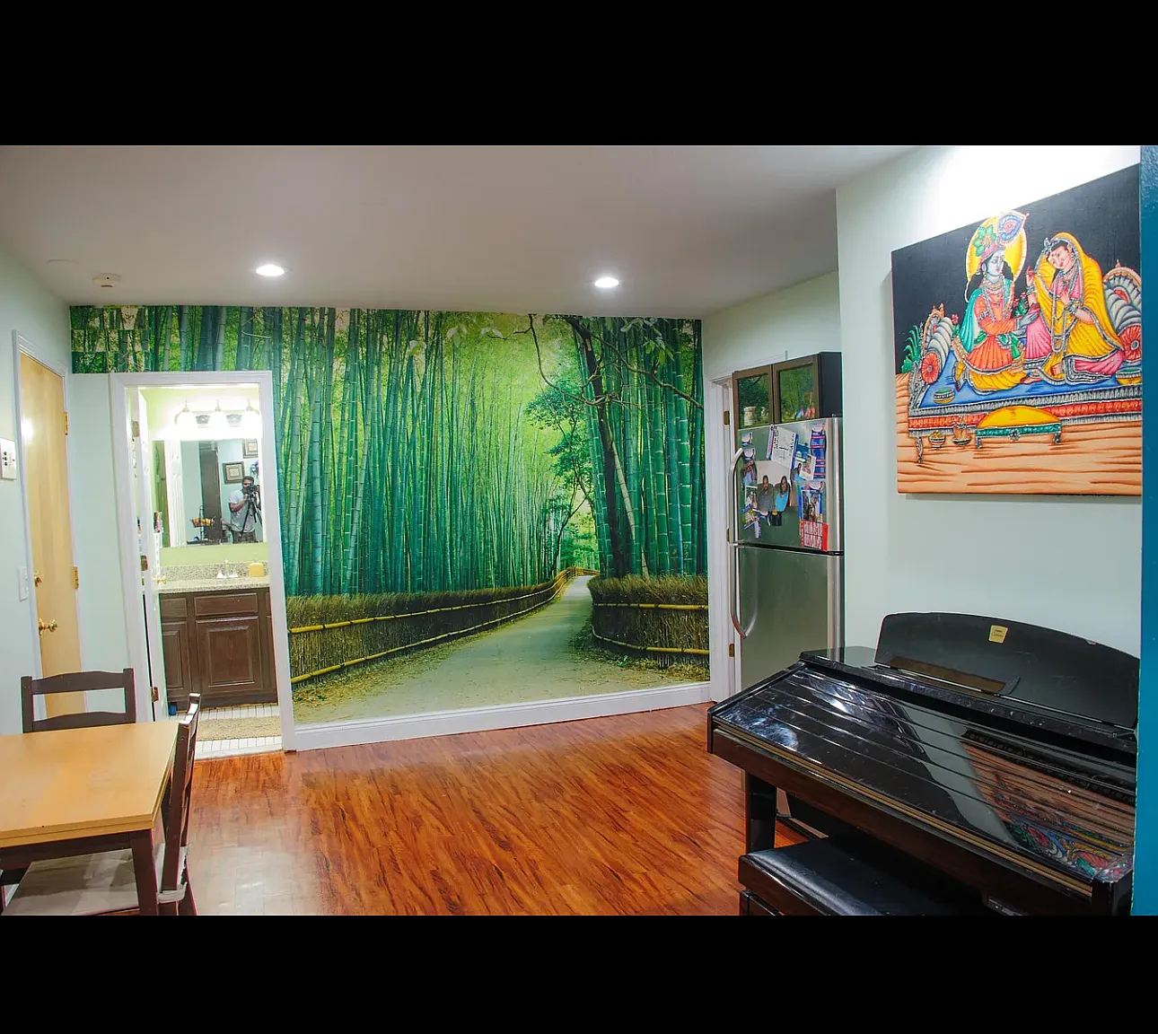 1 bed, 350 sqft, $1,300 — Photo 1