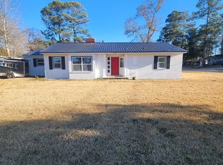 1307 Frederick Rd, Opelika, AL 36801