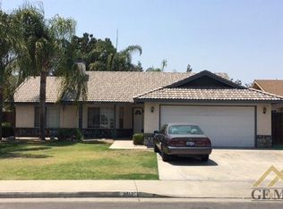 3717 Little Falls Ct, Bakersfield, CA 93312