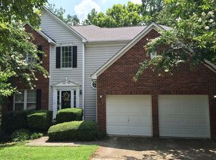 5825 Downfield Wood Dr, Charlotte, NC 28269