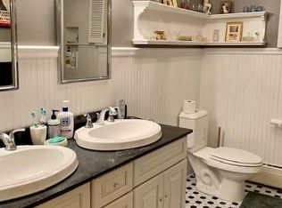 8 Ramsdell Rd, Great Barrington, MA 01230