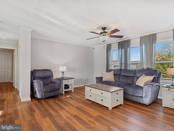 5th image of 33031 Circle Dr