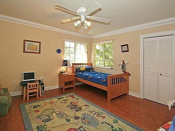 3rd image of 1411 Agua Ave
