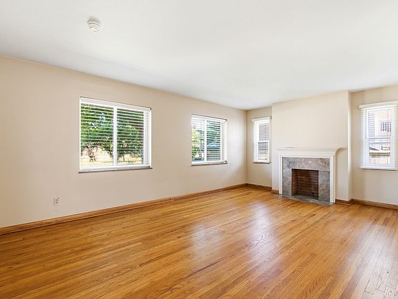 Living / family room.