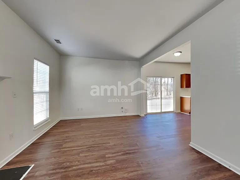 11405 Hawk Roost Ct — Photo 5