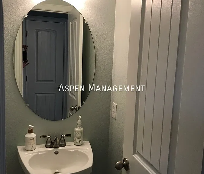 4941 Yates Ct — Photo 10