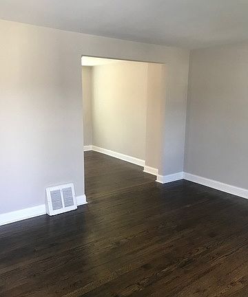 3rd image of 1675 Stockton Ave