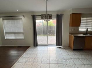 97 Crown Victoria Dr, Brampton, ON L7A 3X6