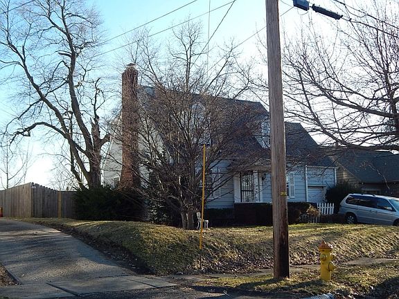 2nd image of 1448 Osage Ave