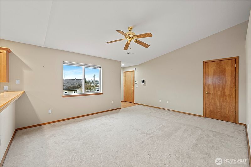 5th image of 739 Cascade Palms Court #739