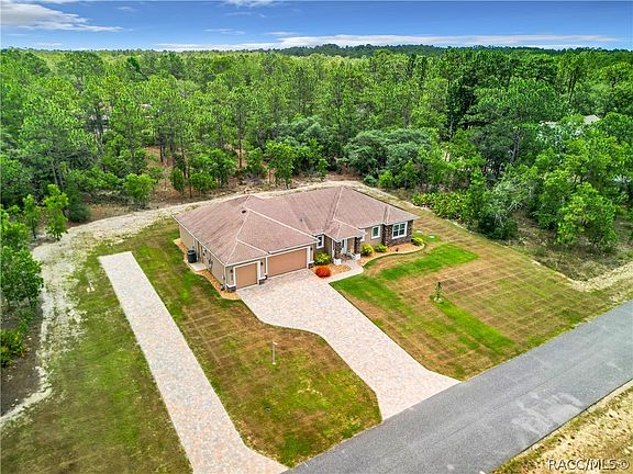 3rd image of 4427 W Horseshoe Dr