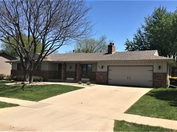 4304 S Magnolia Ave, Sioux Falls, SD 57103