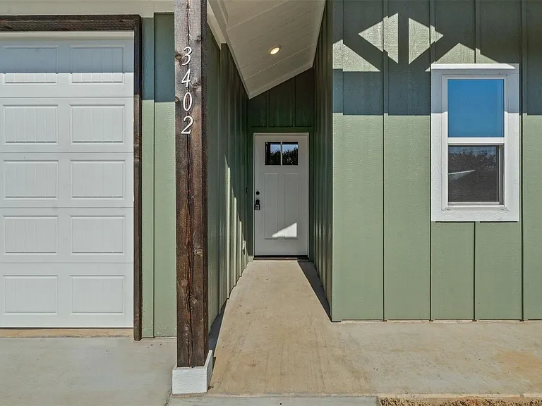 3402 Hilltop Rd — Photo 7
