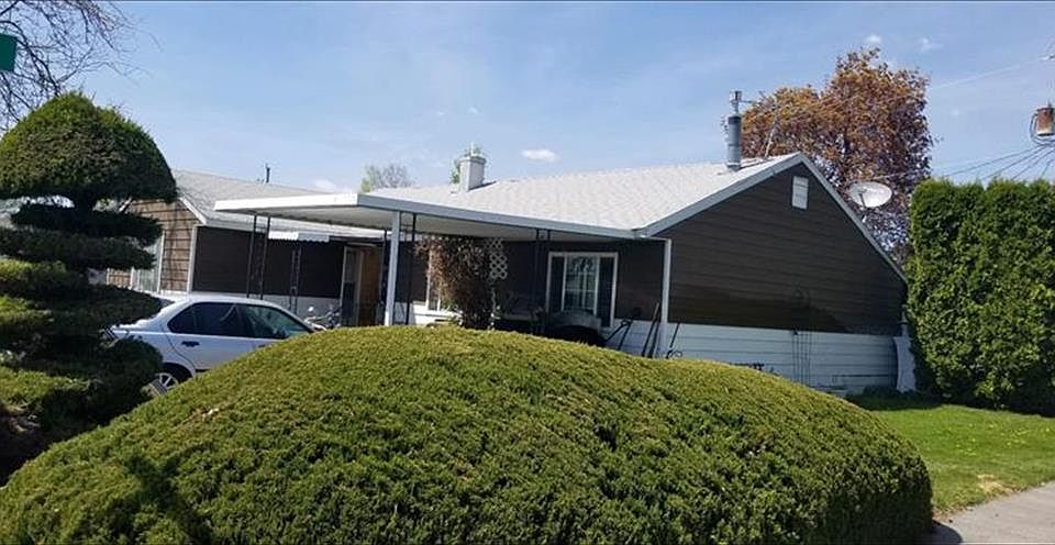 1st image of 251 E Shelley St