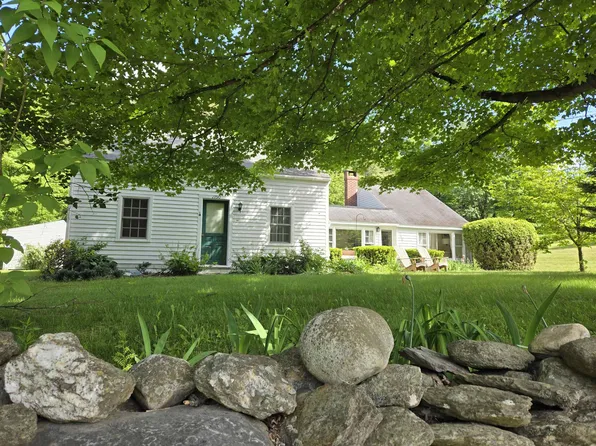 156 Gingerbread Hill Road, Arlington, VT 05250