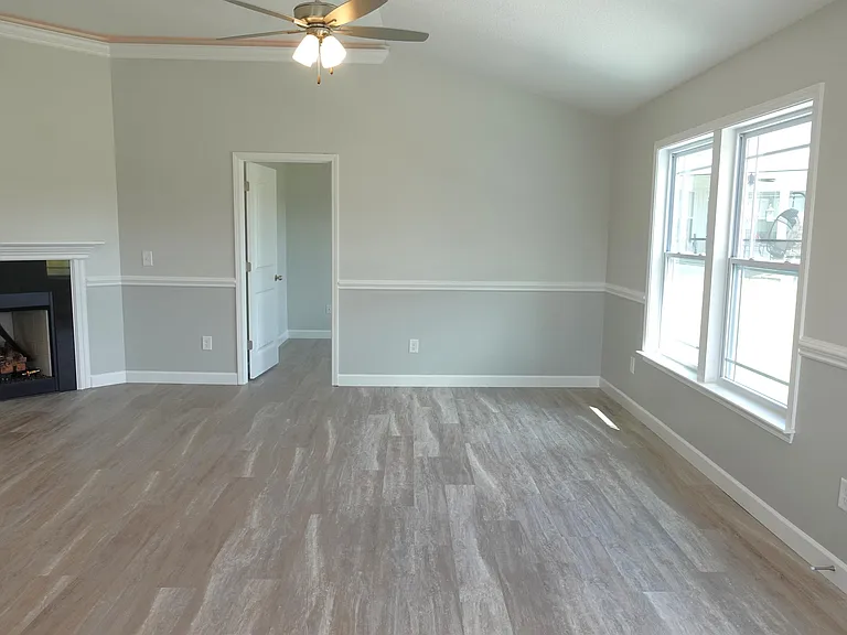 1365 Romany Ct — Photo 31