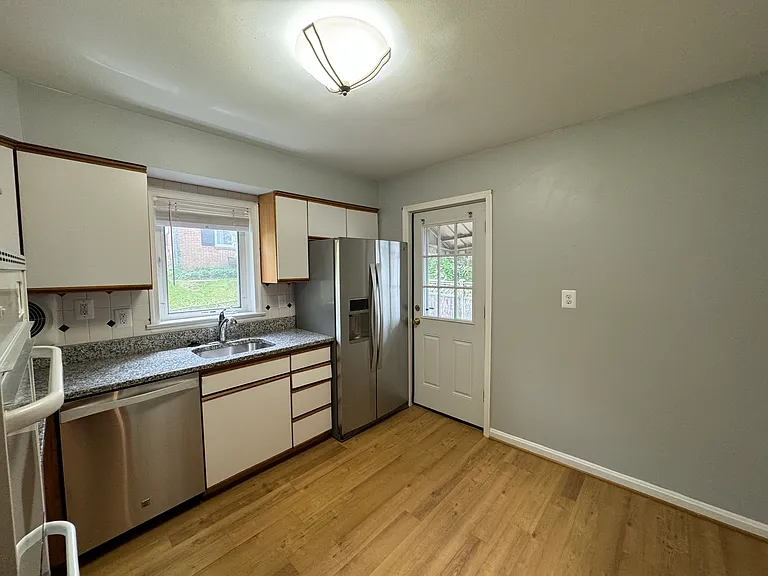 Kitchen - 2