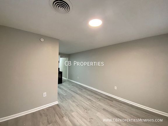 5th image of 1608 Oakwood St Unit A