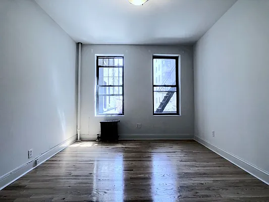 Rented by Sovereign Associates | media 21