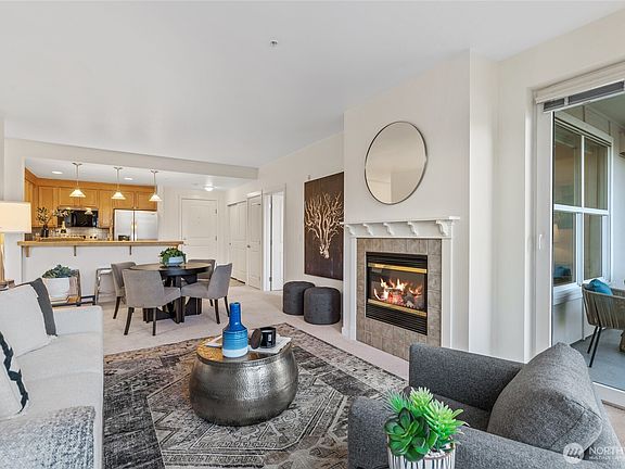 3rd image of 55 Williams Avenue S #203