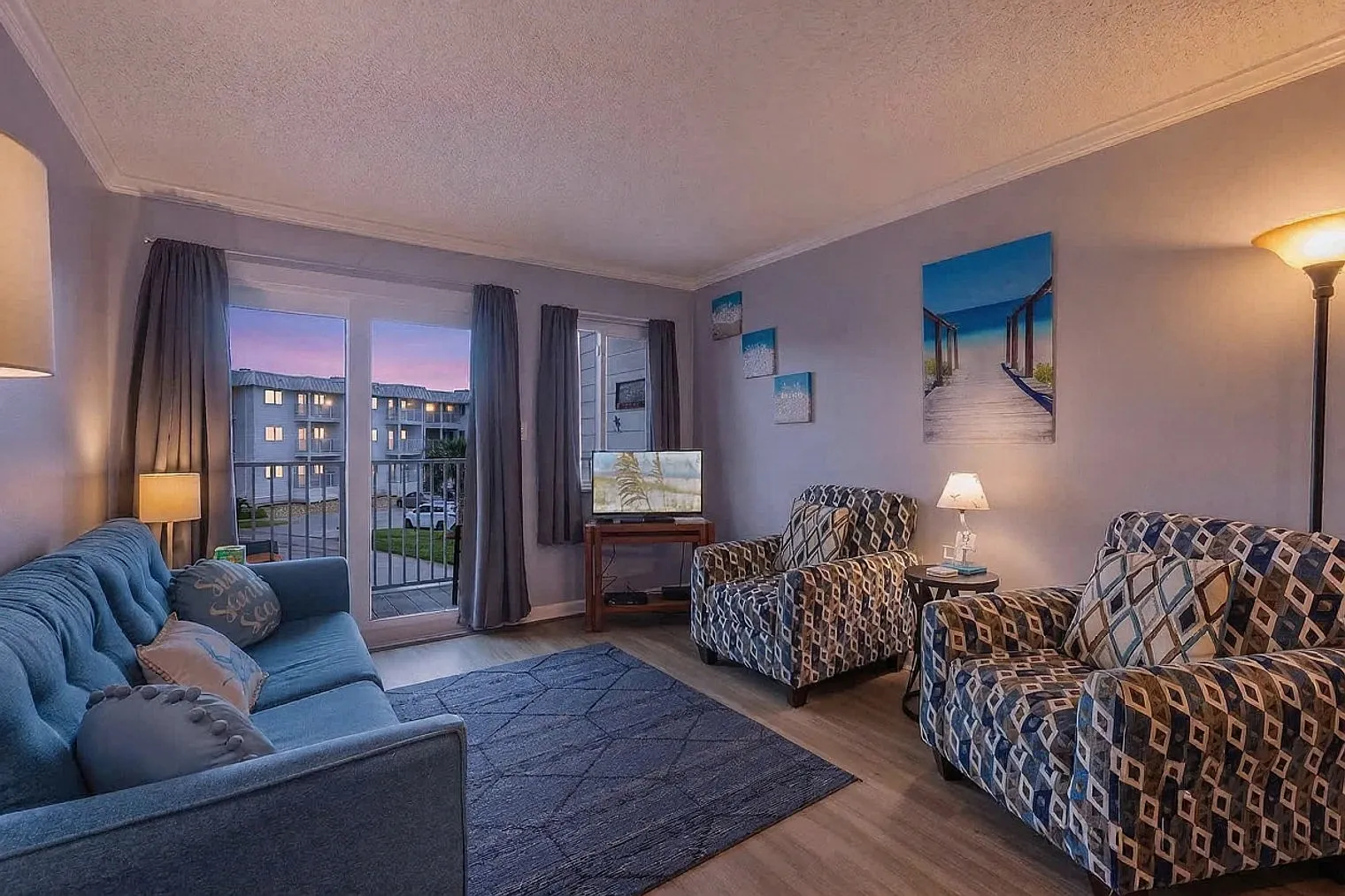2 bed, 2.0 bath, 990 sqft, $2,483 — Photo 1