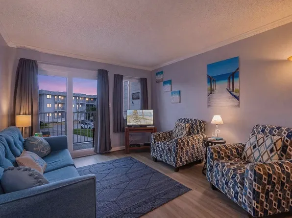 400 Plantation Rd, Gulf Shores, AL