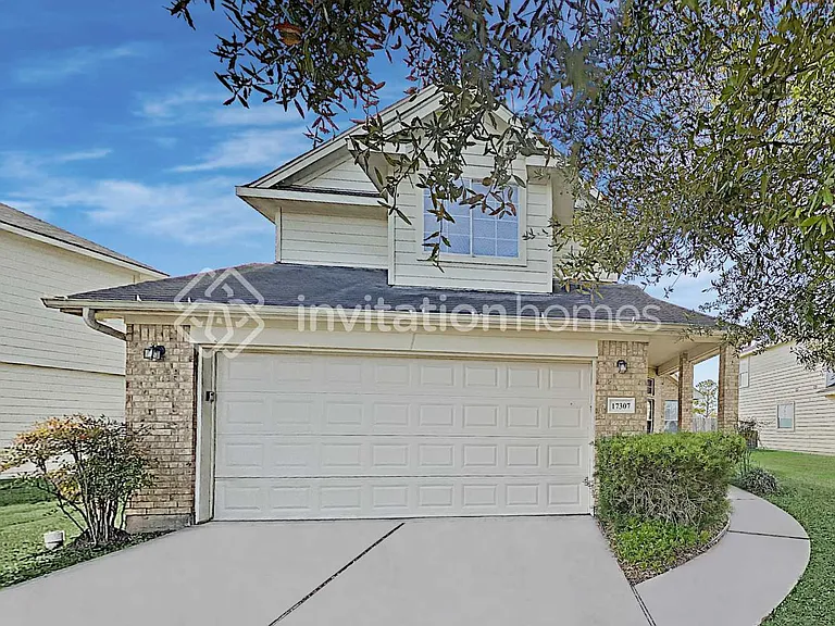 17307 Beretta Bend Dr — Photo 1