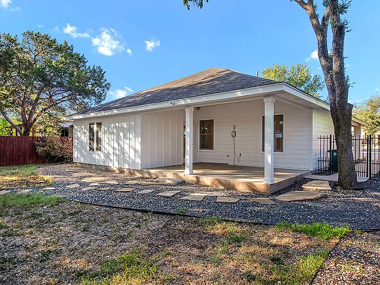 3320 Elija St — Photo 25