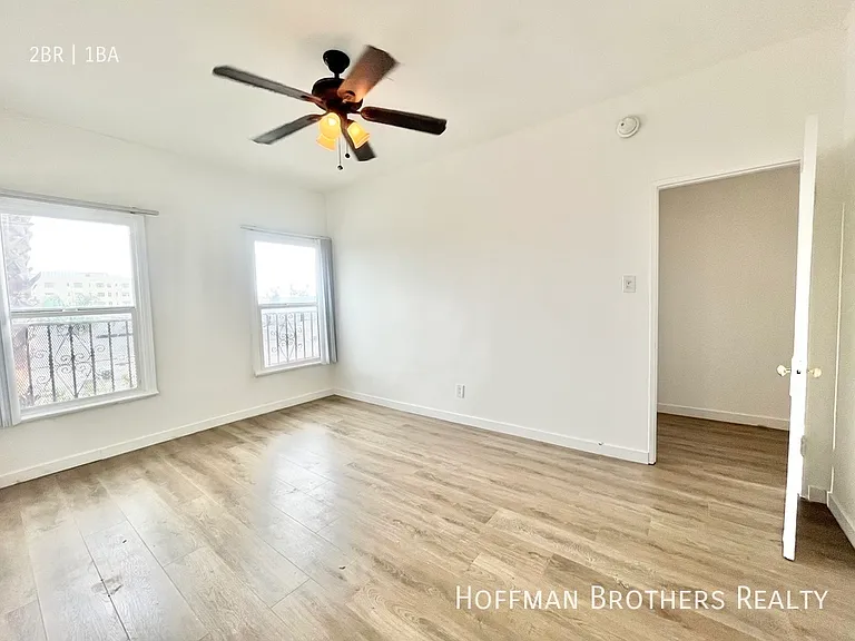 1801 N Kingsley Dr #203 — Photo 6
