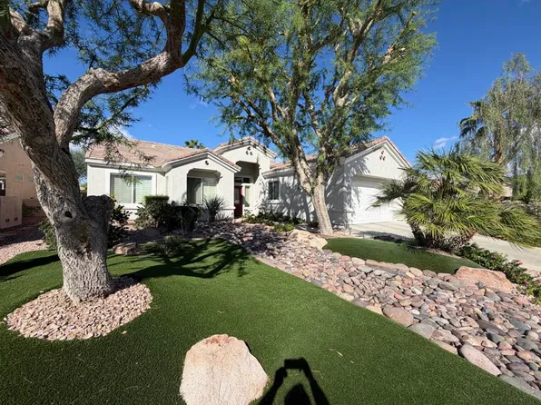 35879 Bramblewood Ave, Palm Desert, CA 92211