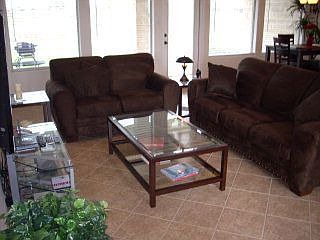 3rd image of 73 Augusta W