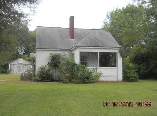 1557 S Main St, Graham, NC 27253