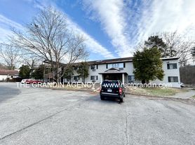 290 - 292 Alleghany Spring Road - APT-1