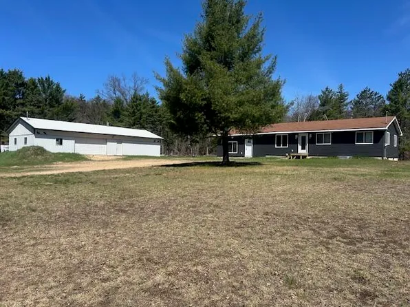 15477 Oak Dr SE, Grayling, MI 49738