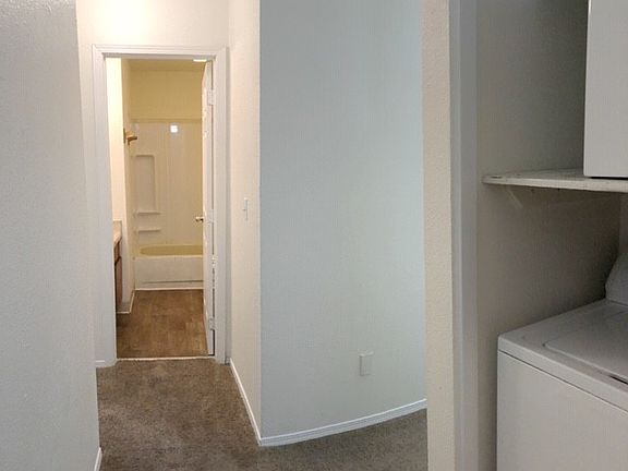 5th image of 1300 Balfour Dr APT 1