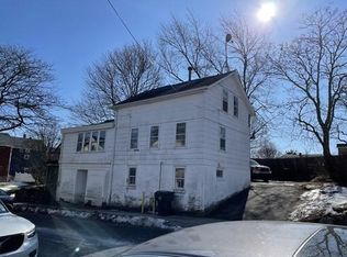 425 Snell St, Fall River, MA 02721