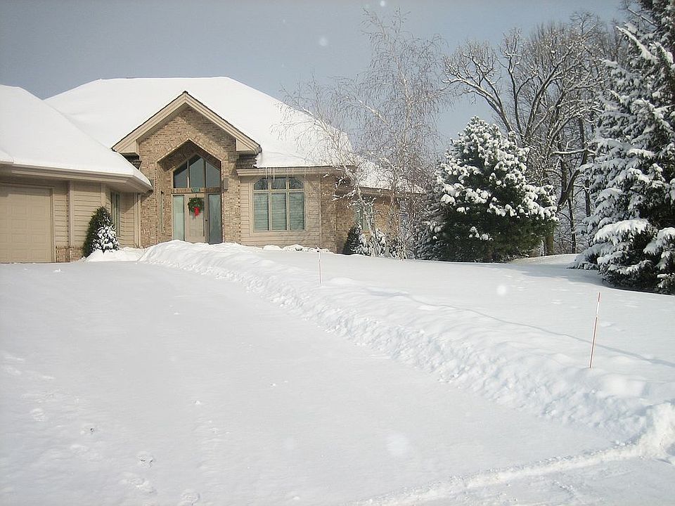 1st image of 11081 Holland Cir