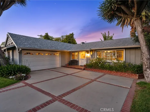 10032 Gerald Ave, North Hills, CA 91343