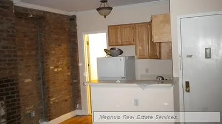 Rented by Magnum Realty Holdings, LLC | media 3