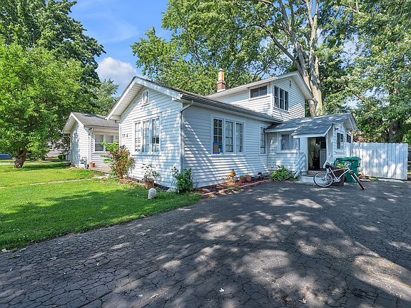 4th image of 5706 Cardwell St #2
