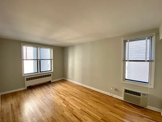 Rented by Compass | media 18