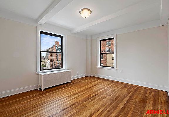 4th image of 311 E 72nd St APT 5A