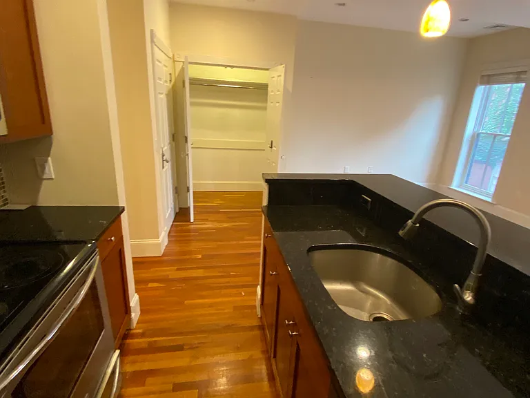 59 Joy St #5 — Photo 6