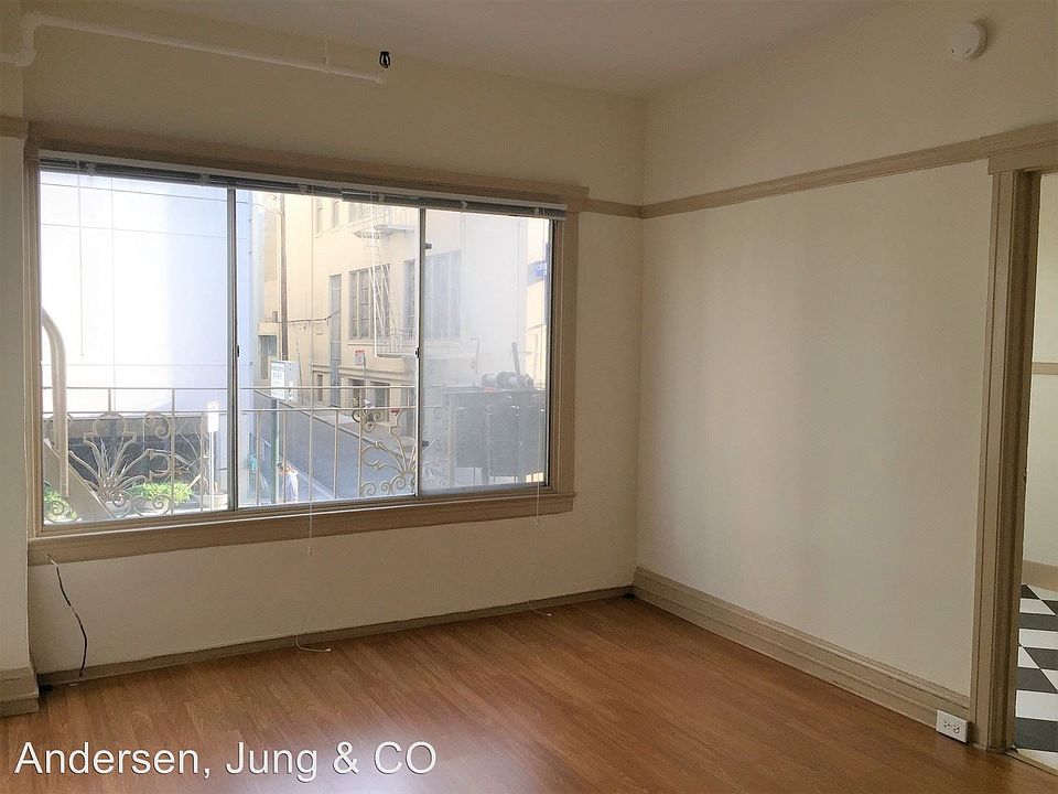 1st image of 852 Jackson St APT 21